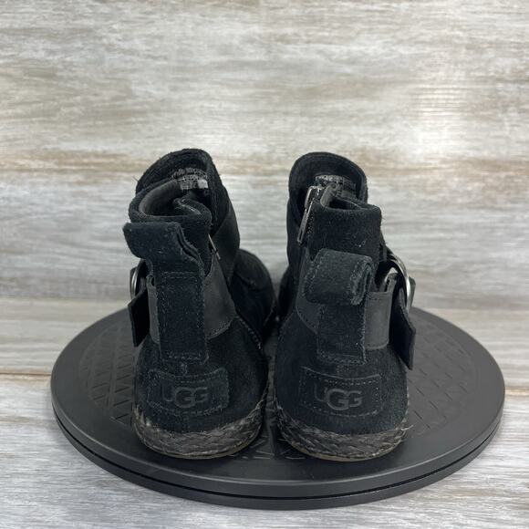 UGG Women’s Sloane Buckle Suede Black Booties Size 9 - Picture 4 of 8